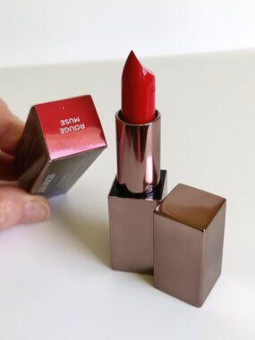 Laura Mercier - Silky Creme Lipstick. Shade: Rouge Muse - 3.5 g.